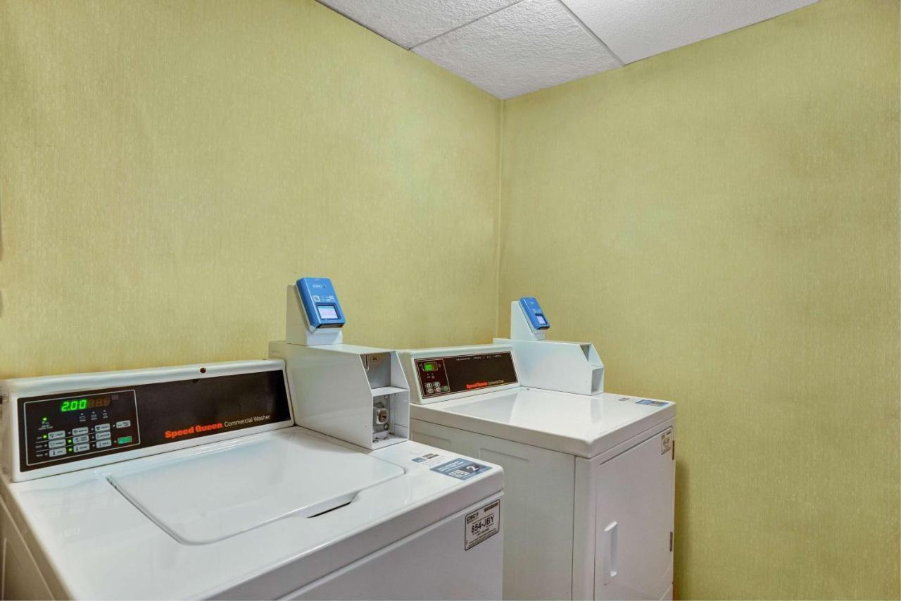 Motel 6-Milford, Ct エクステリア 写真